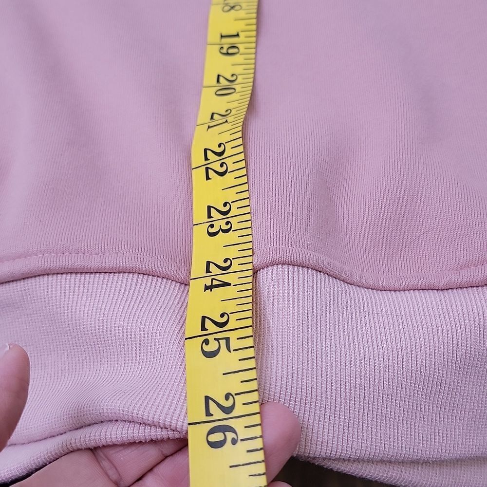 Patagonia. Pink Crewneck Sweatshirt. Thick and Warm. Size Small. EUC - Picture 6 of 9